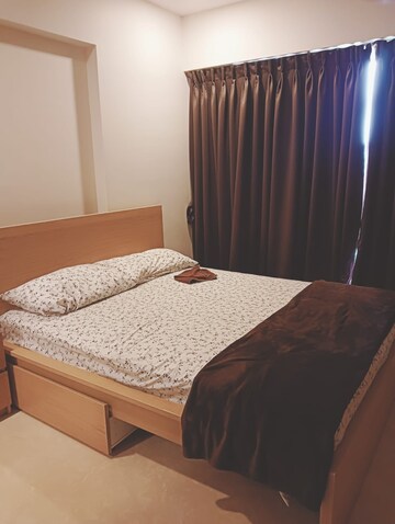 Bedroom in 3 BHK Apartment at Ekta Eros, Khar West – for Rent