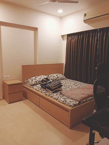 Bedroom in 3 BHK Apartment at Ekta Eros, Khar West – for Rent