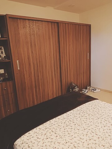 Bedroom in 3 BHK Apartment at Ekta Eros, Khar West – for Rent