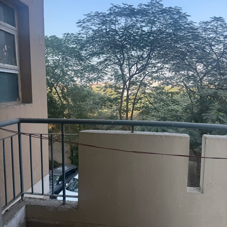 Balcony, bestech-park-view-residency 3.5 Bedroom 1775 Sq.Ft. Apartment In Sarai Allwardi Gurgaon 9688543
