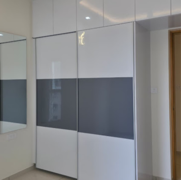 Furnished Amenities in 2 BHK Apartment at Sobha Dream Gardens, Kannur – for Rent