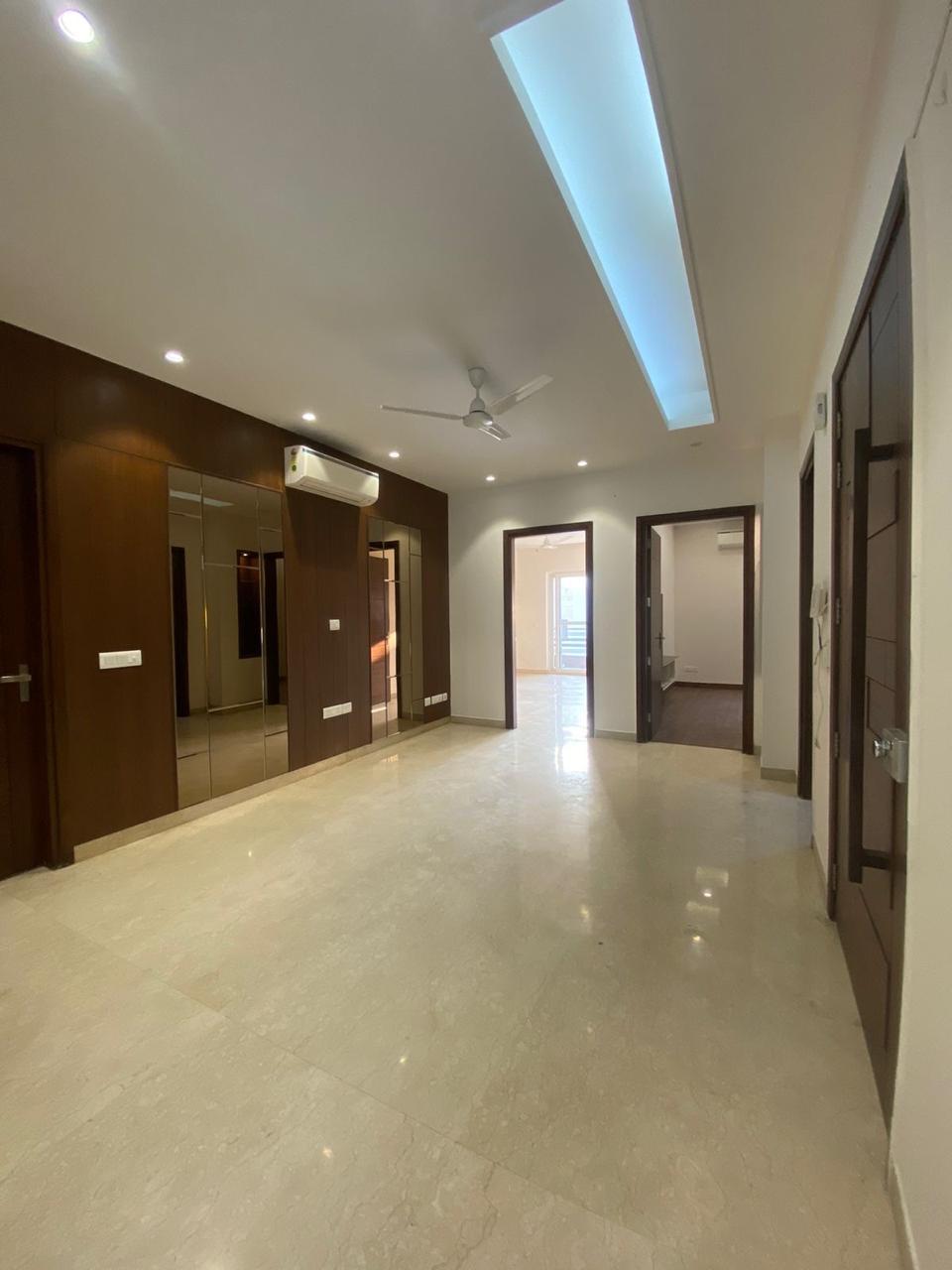 3 BHK + Servant Room,Extra Room Apartment For Rent in Conscient Heritage Max