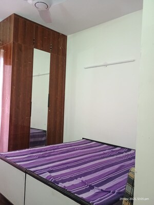 Bedroom in 3 BHK Builder Floor at BPTP Amstoria, Sector 102 – for Rent