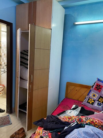 Furnished Amenities in 2 BHK Builder Floor at Neb Sarai – for Sale