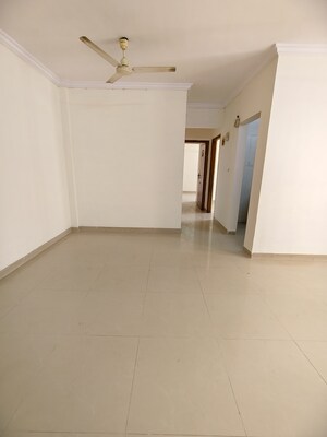 Room in 2 BHK Apartment at Sadguru Complex I, Goregaon East – for Rent