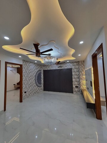 Bedroom in 3.5 BHK Builder Floor at Uttam Nagar – for Sale