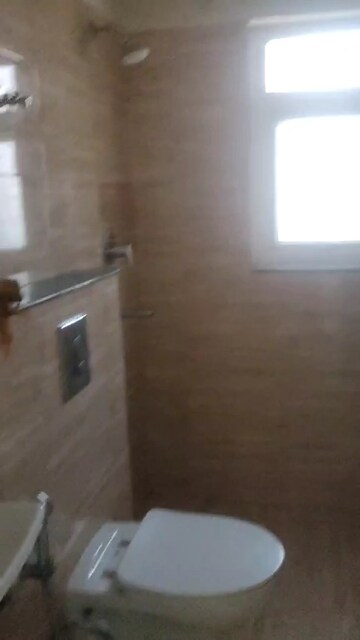 Bathroom in 3.5 BHK Apartment at BPTP Discovery Park, Sector 80 – for Rent