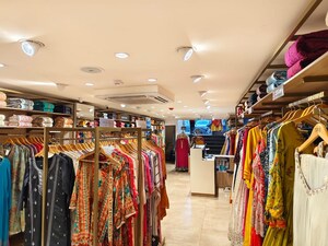 Floor Plan in  Showroom at Rajpur Road – for Rent