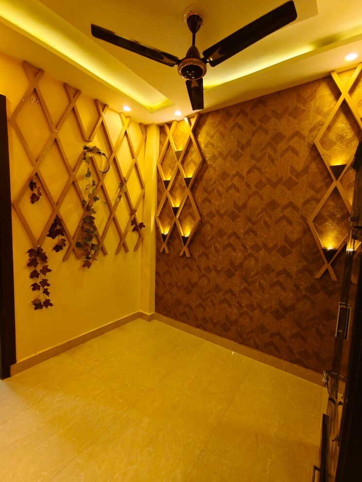 Living Room, dwarka mor 1 Bedroom 405 Sq.Ft. Builder Floor In Dwarka Mor Delhi 9688660