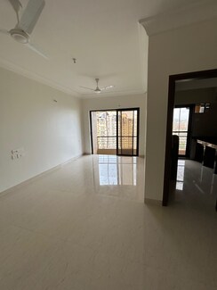 2 BHK Apartment For Sale in Raheja Interface Heights