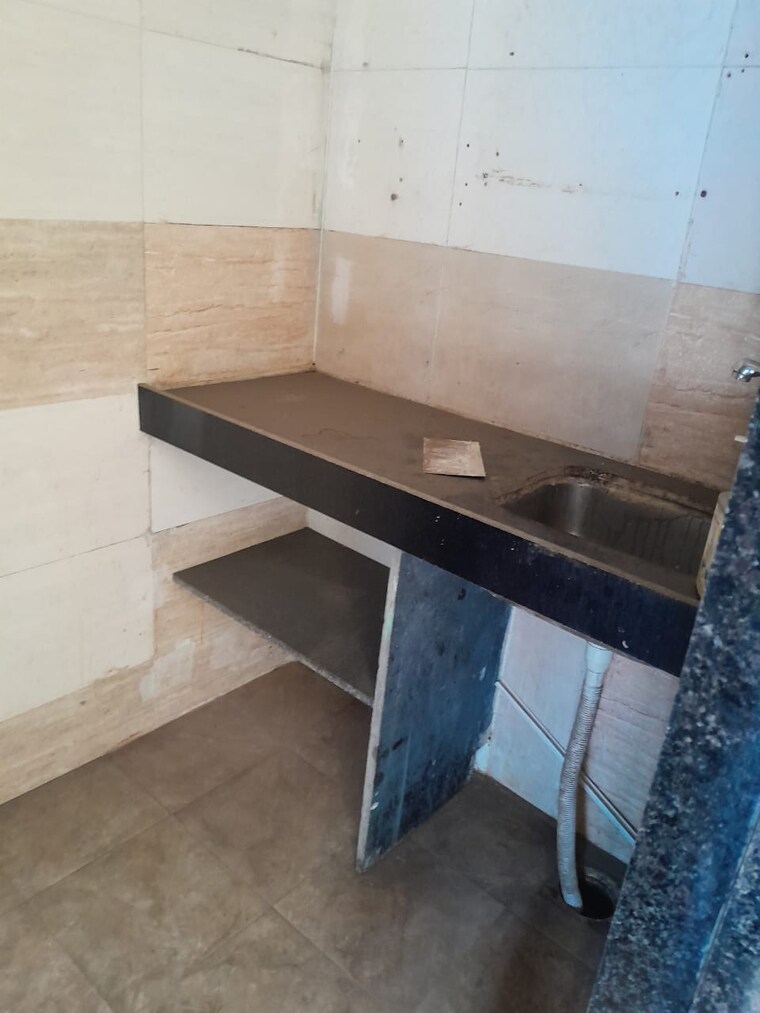 Kitchen, borivali east Commercial Office Space 600 Sq.Ft. In Borivali East Mumbai 9688694