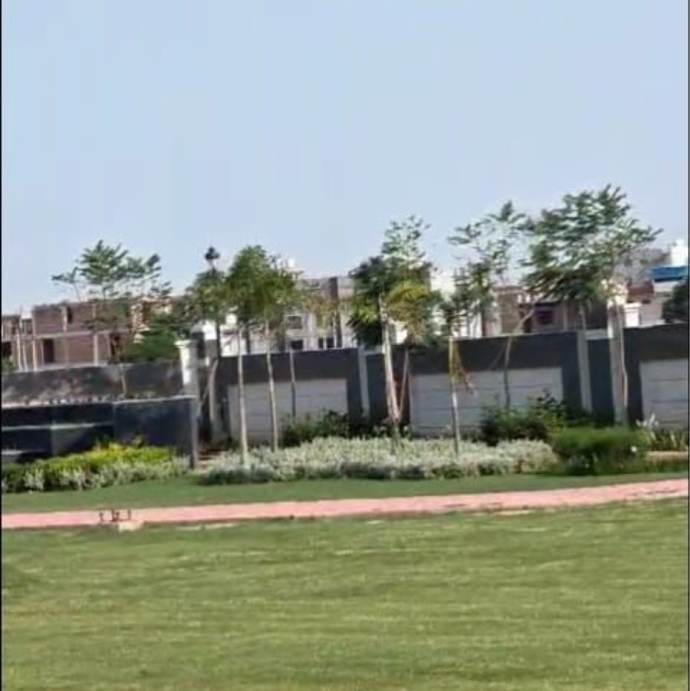 Garden, gt road  140 Sq.Yd. Plot In Gt Road Panipat 9688731