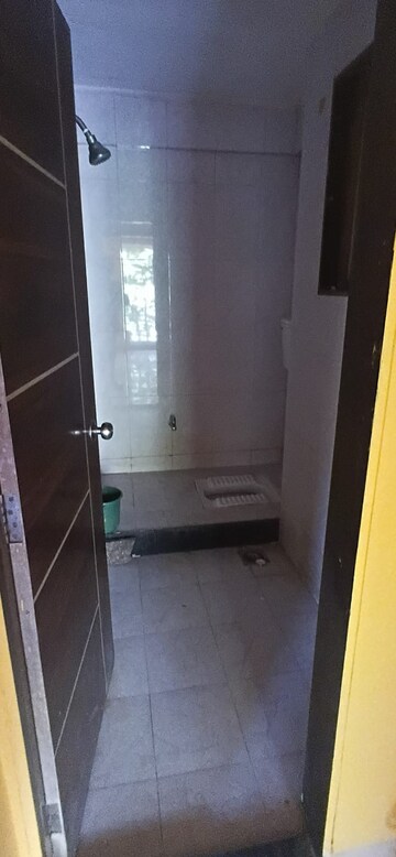 Bathroom in 1 BHK Apartment at Ulwe Sector 20 – for Rent