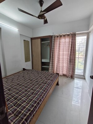 1 BHK Apartment For Rent in Gulmohar Serene, Kharadi