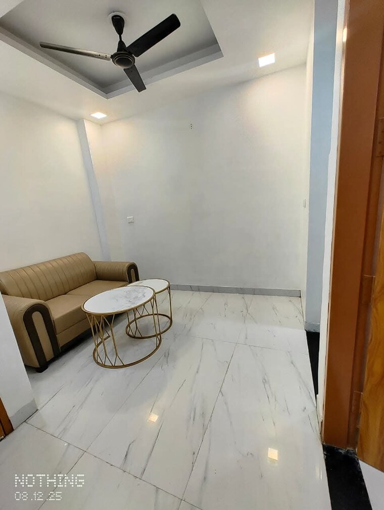 Living Room, freedom fighters enclave 1 Bedroom 600 Sq.Ft. Apartment In Freedom Fighters Enclave Delhi 9688748