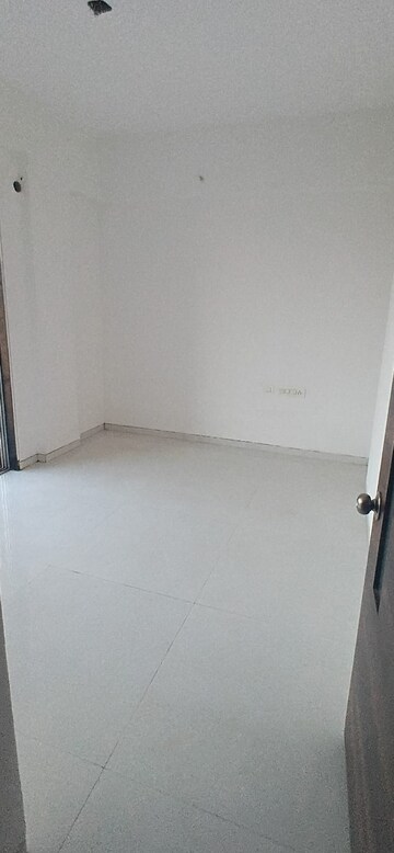 Room in 1 BHK Apartment at Ulwe Sector 19 – for Rent