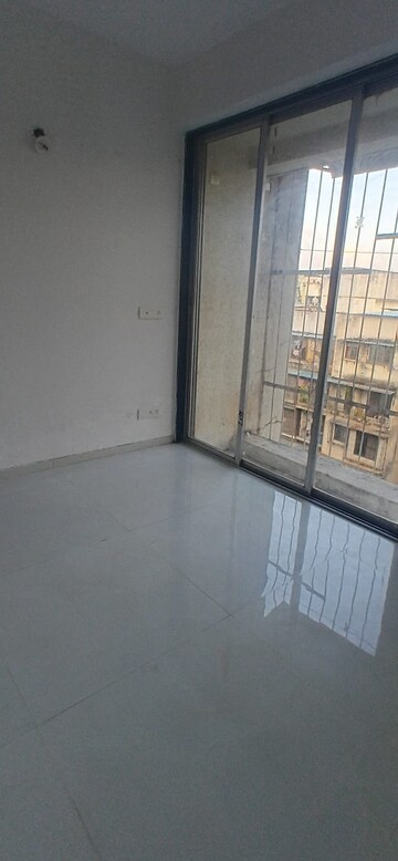 Room in 1 BHK Apartment at Ulwe Sector 19 – for Rent