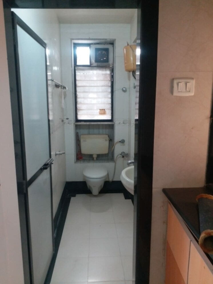 undefined, juhu-scheme 3 Bedroom 1100 Sq.Ft. Apartment In Juhu Mumbai 9688774