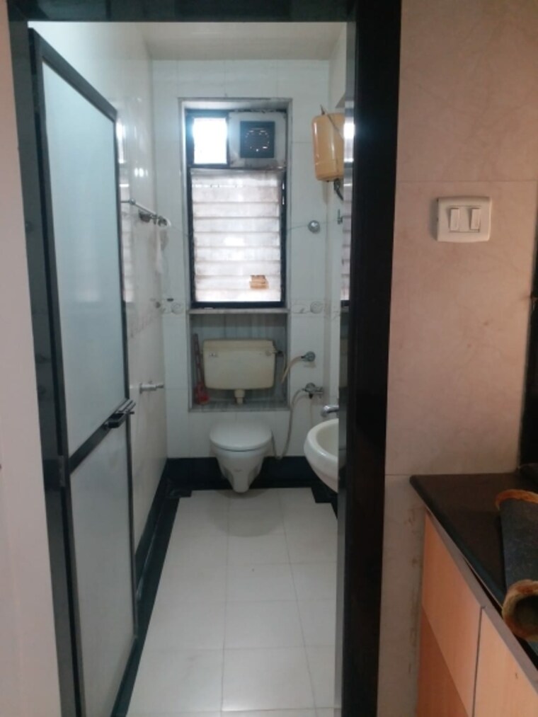 undefined, juhu-scheme 3 Bedroom 1100 Sq.Ft. Apartment In Juhu Mumbai 9688774