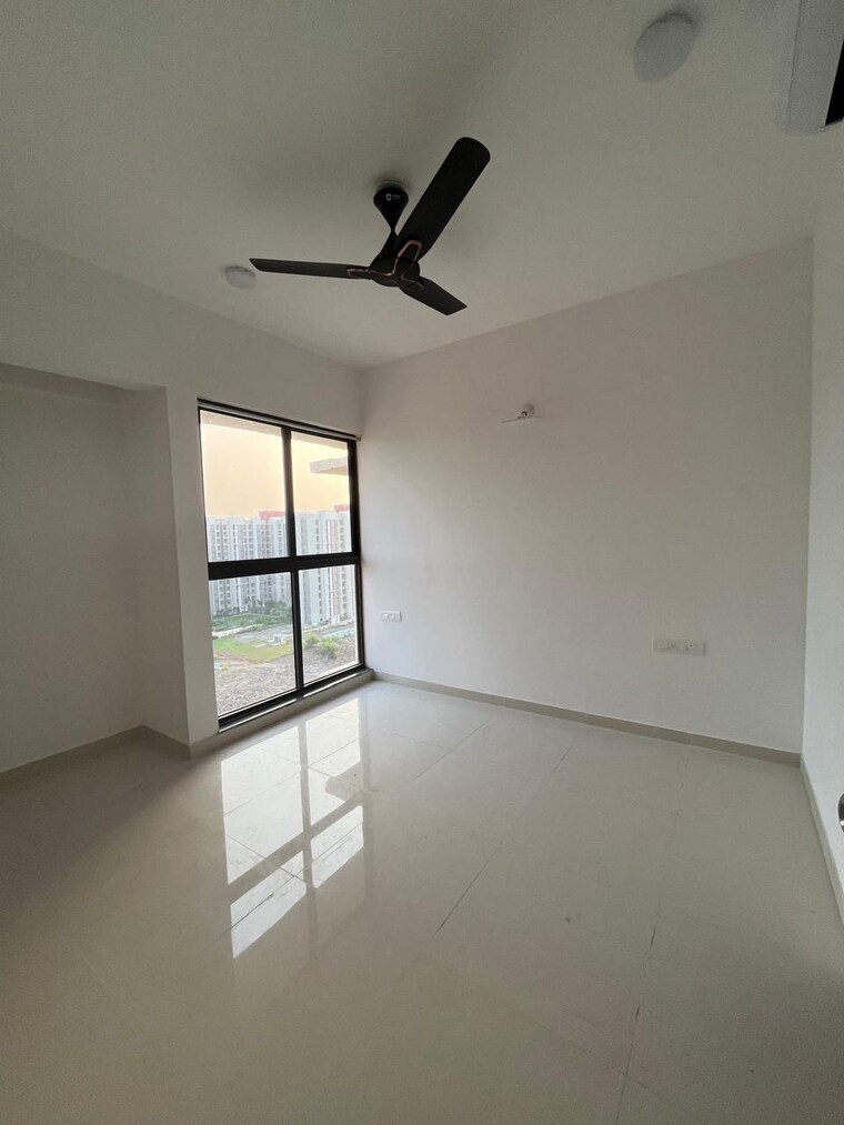 Room, lodha-palava-city-lakeshore-greens 2.5 Bedroom 759 Sq.Ft. Apartment In Dombivli East Thane 9688784