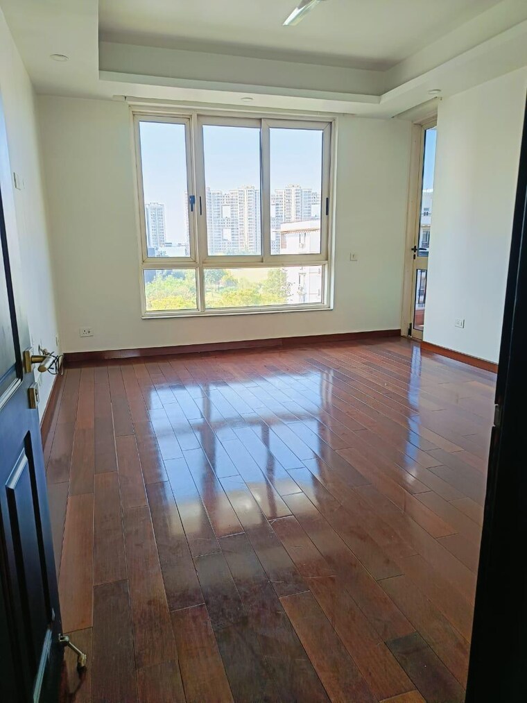 Room, elite-golf-green 4 Bedroom 2335 Sq.Ft. Apartment In Sector 79 Noida 9688789