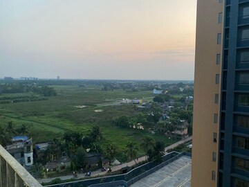 Plot Area in 2 BHK Apartment at Godrej Seven, Joka – for Rent