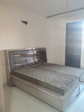 Bedroom in 3 BHK Apartment at Dhakoli – for Rent
