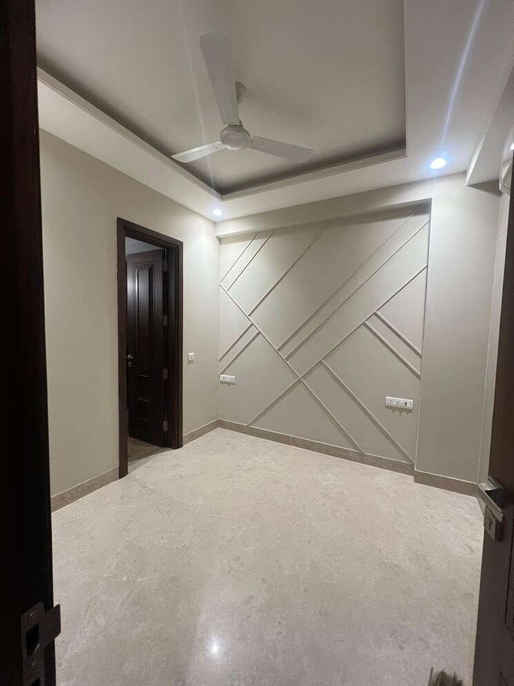 Room, safdarjung enclave 3 Bedroom 1125 Sq.Ft. Builder Floor In Safdarjung Enclave Delhi 9688820