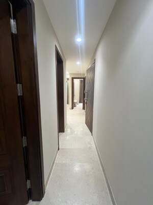 Building Lobby in 3 BHK Builder Floor at Safdarjung Enclave – for Rent