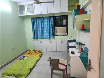 Team Area in 3 BHK Apartment at Spring Leaf 6 CHS, Kandivali East – for Sale