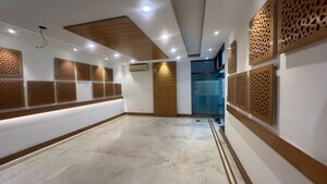 3 BHK Builder Floor For Rent in Defence Colony