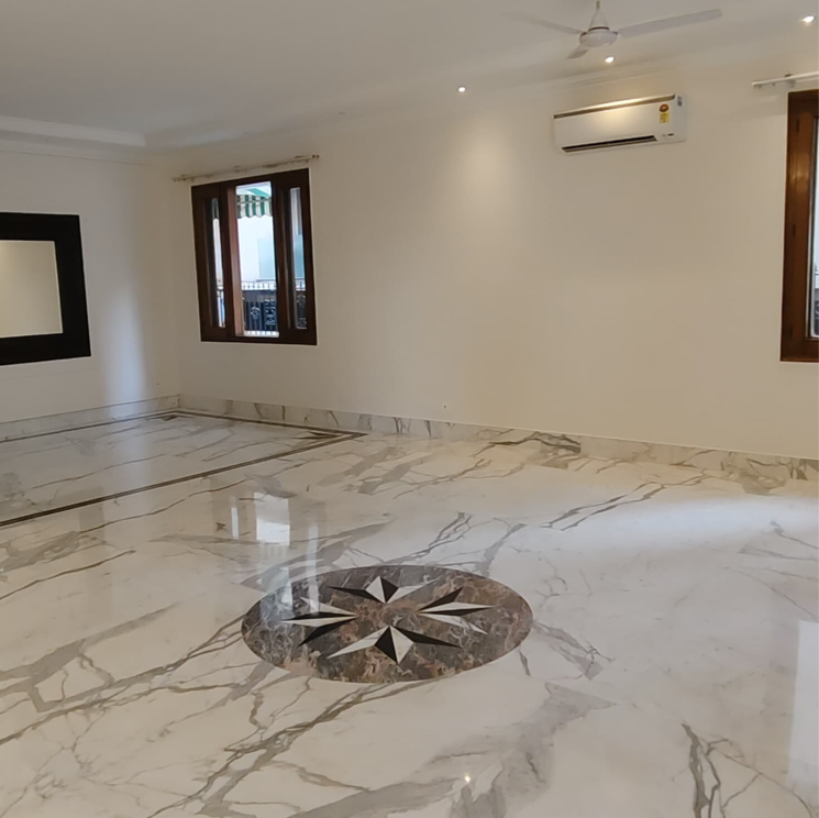 Room, lajpat nagar i 3 Bedroom 1800 Sq.Ft. Builder Floor In Lajpat Nagar I Delhi 9688866