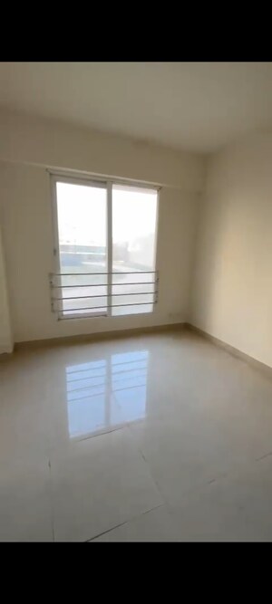 2 BHK Apartment For Sale in Signature The Serenas, Sohna Sector 36