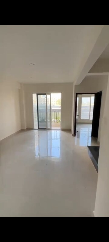 Room in 2 BHK Apartment at Signature The Serenas, Sohna Sector 36 – for Sale