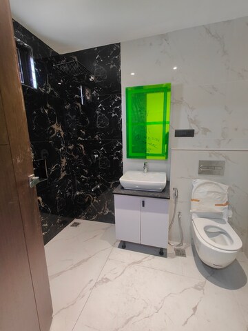 Master Bedroom in 3 BHK Apartment at Cunningham Apartments, Vasanth Nagar – for Rent