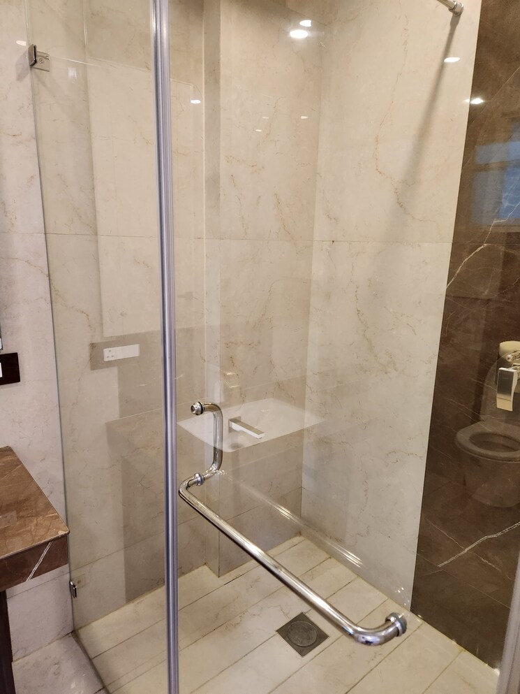 Bathroom, redifice-ashton 3 Bedroom 2580 Sq.Ft. Apartment In Frazer Town Bangalore 9688927
