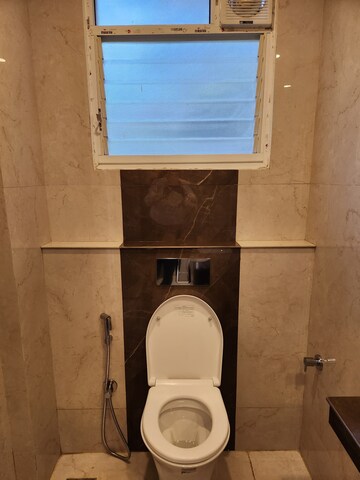 Bathroom in 3 BHK Apartment at Redifice Ashton, Frazer Town – for Rent