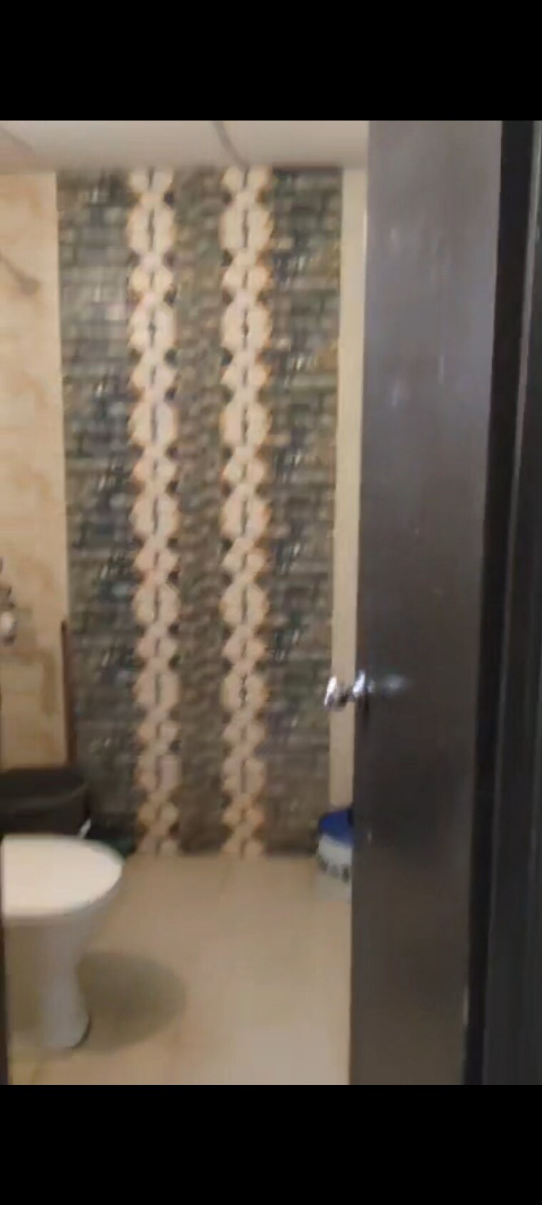 Bathroom, signature-the-serenas 2 Bedroom 583 Sq.Ft. Apartment In Sohna Sector 36 Gurgaon 9688933