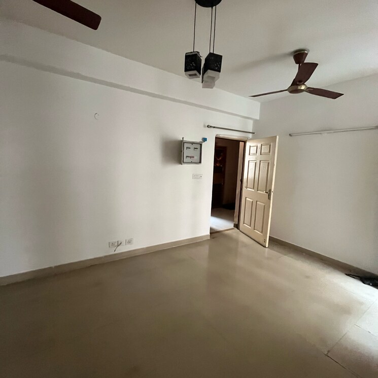 Room, supertech-cape-town 2 Bedroom 930 Sq.Ft. Apartment In Sector 74 Noida 9688936
