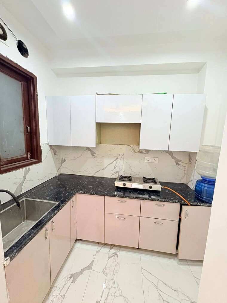Kitchen, saket 1 Bedroom 500 Sq.Ft. Builder Floor In Saket Delhi 9688942