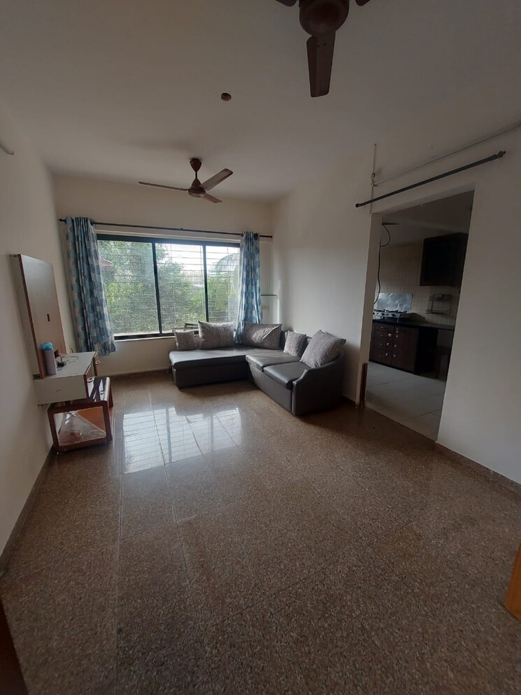 Living Room, silver-tower 2 Bedroom 700 Sq.Ft. Apartment In Kandivali East Mumbai 9688991