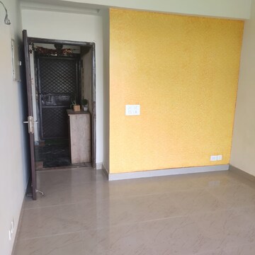 Room in 3 BHK Apartment at Amrapali Zodiac, Sector 120 – for Rent