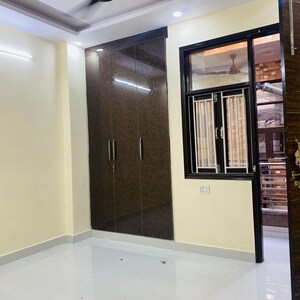 2 BHK Builder Floor For Rent in Dwarka Mor