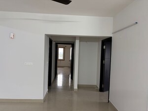 Room in 2 BHK Apartment at Mantri Lithos, Thanisandra – for Rent