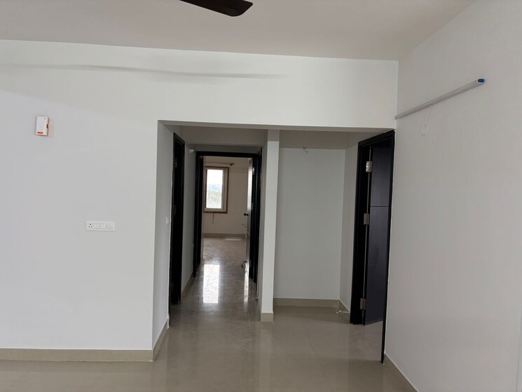 Room, mantri-lithos 2 Bedroom 1420 Sq.Ft. Apartment In Thanisandra Bangalore 9688968