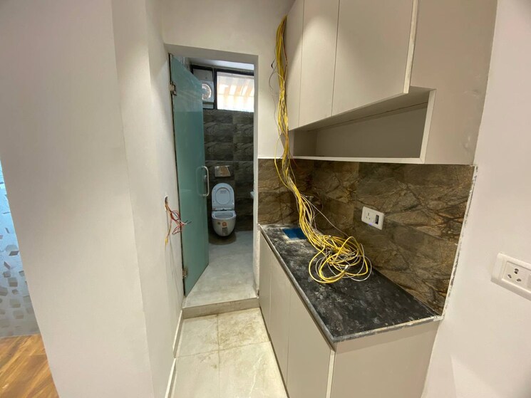 undefined, netaji subhash place Commercial Office Space 862 Sq.Ft. In Netaji Subhash Place Delhi 9689000