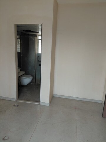 Room in 1.5 BHK Apartment at Dosti West County, Balkum Pada – for Sale