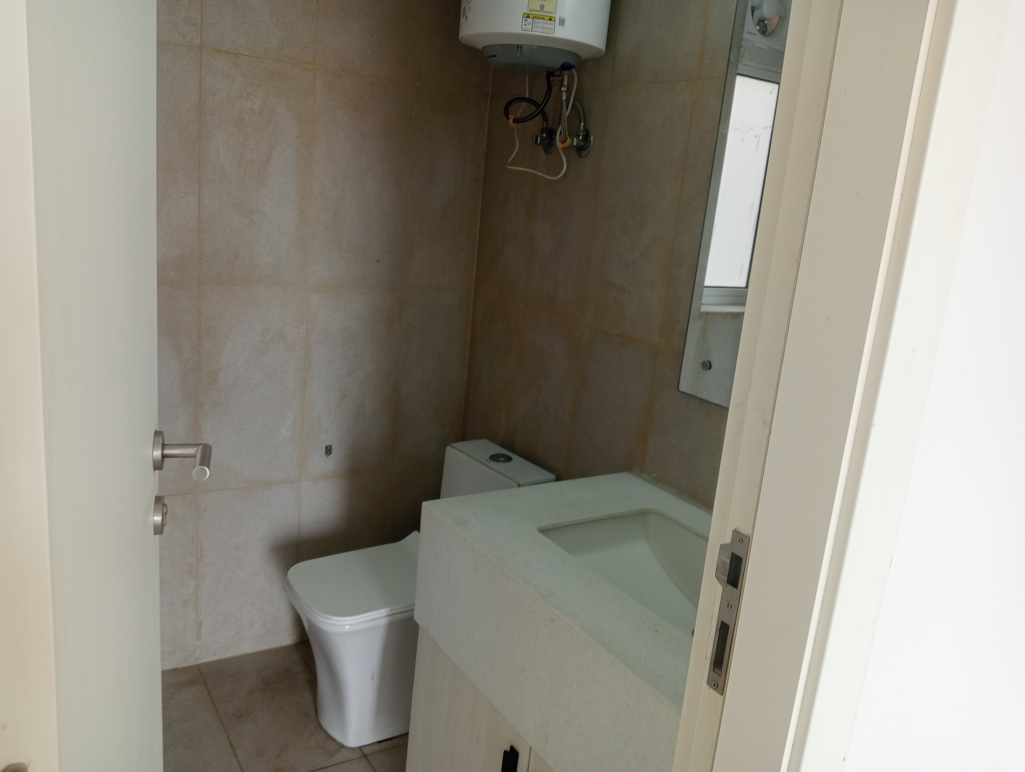 2 BHK 1296 Sq.Ft. Apartment in Ireo The Corridors