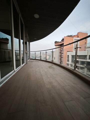 Balcony in 3 BHK Apartment at Chembur – for Rent