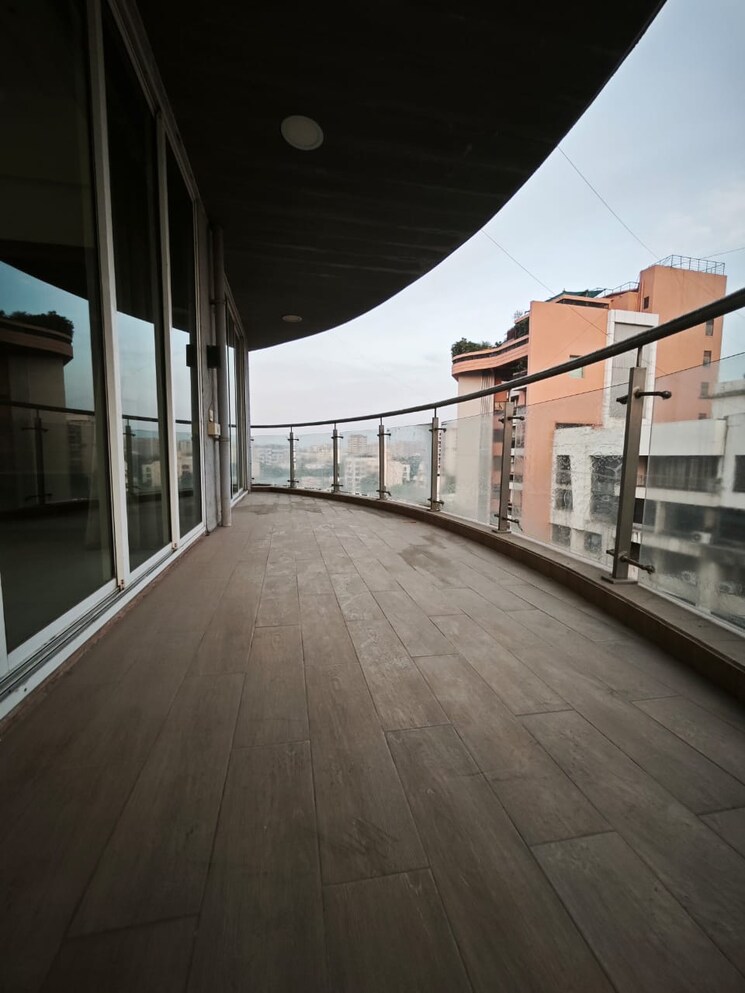 Balcony, chembur 3 Bedroom 2200 Sq.Ft. Apartment In Chembur Mumbai 9689011